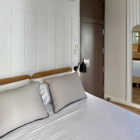 Cosy Rooms Embajador Валенсия Екстериор снимка