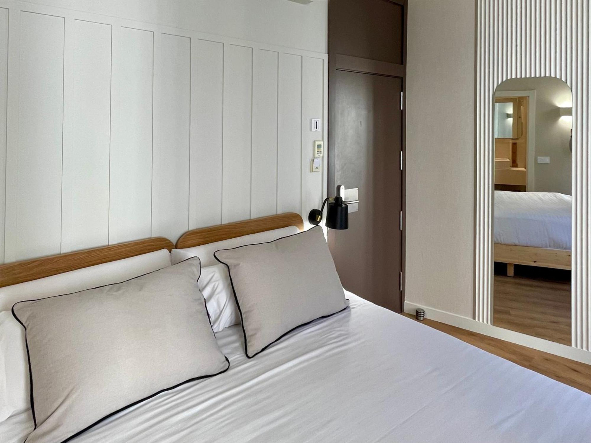 Cosy Rooms Embajador Валенсия Екстериор снимка